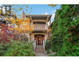 476 PALMERSTON BOULEVARD