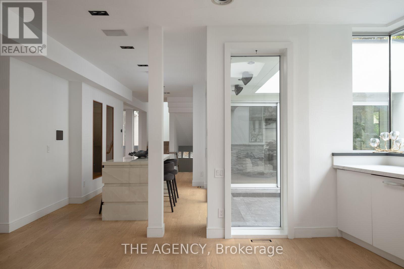 101 Banbury Road, Toronto (banbury-don Mills), Ontario