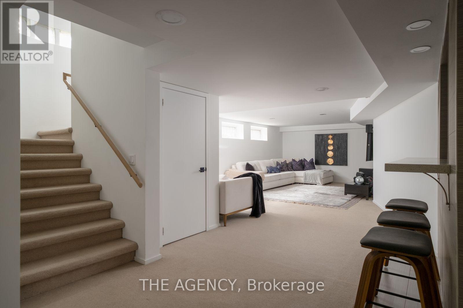 101 Banbury Road, Toronto (banbury-don Mills), Ontario