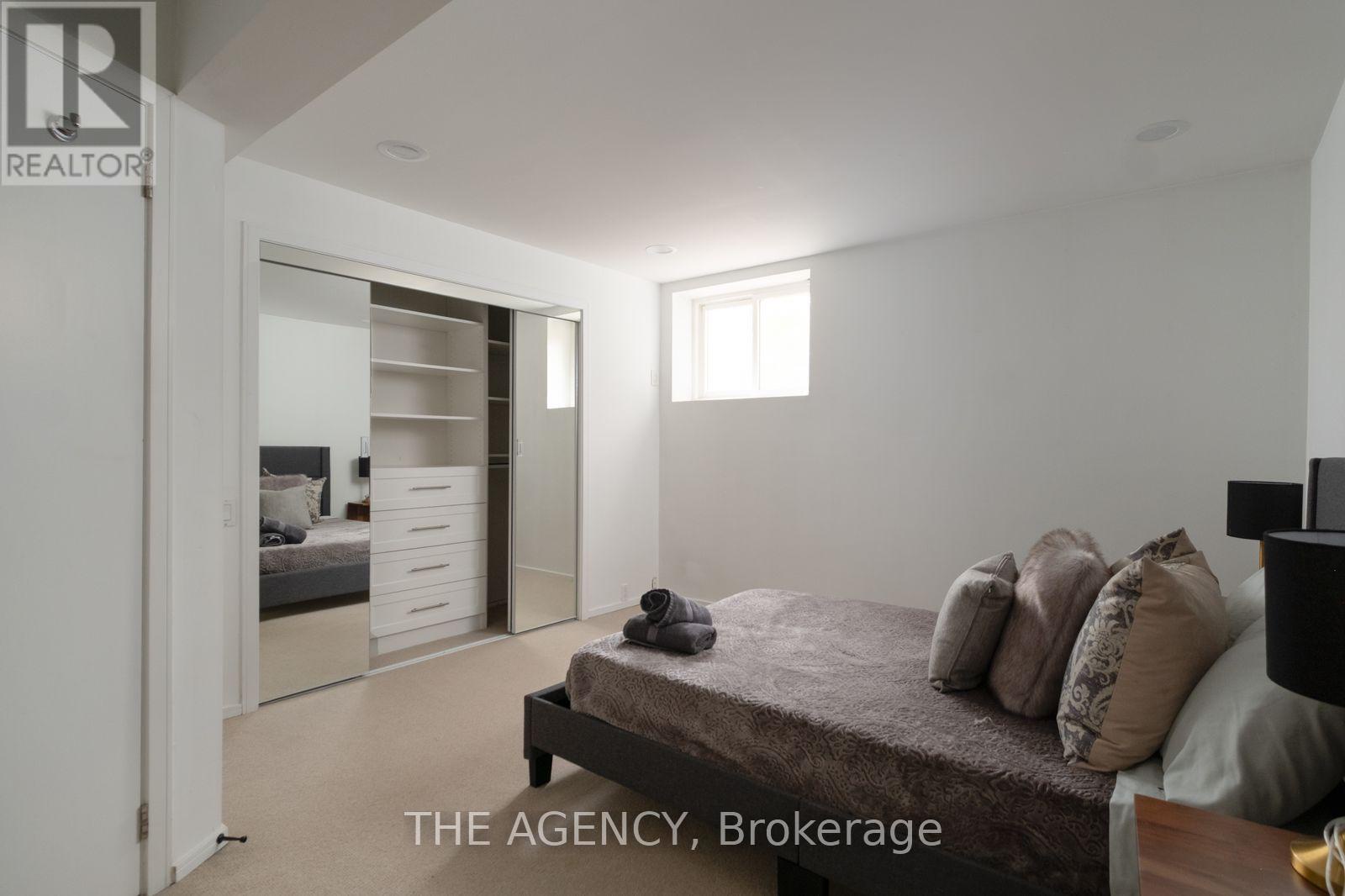 101 Banbury Road, Toronto (banbury-don Mills), Ontario