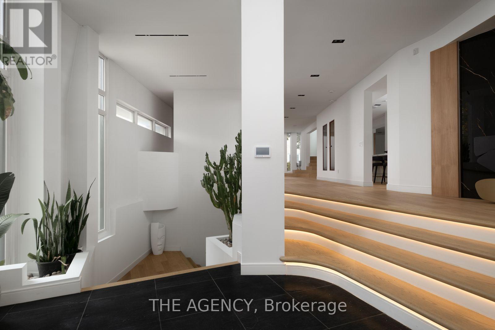 101 Banbury Road, Toronto (banbury-don Mills), Ontario