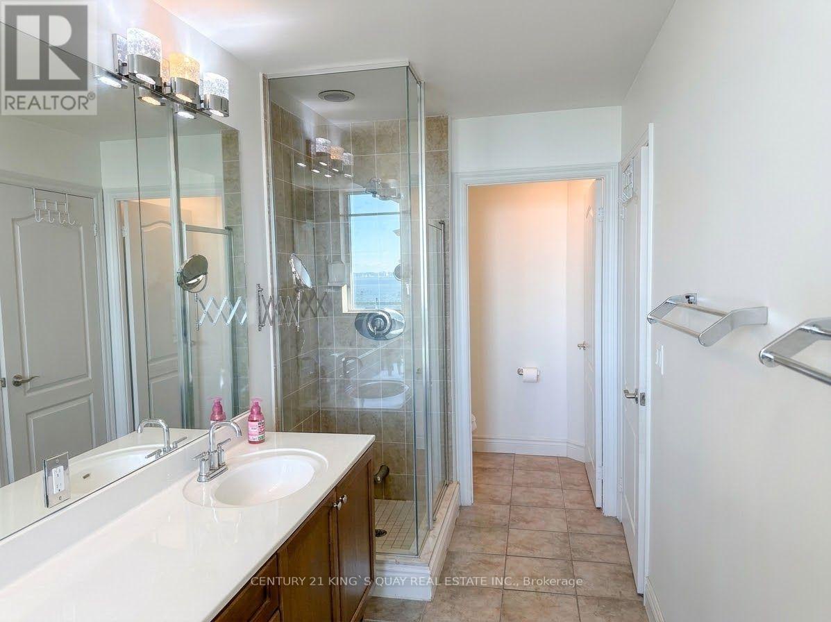 2106 - 2121 Lake Shore Boulevard W, Toronto (mimico), Ontario