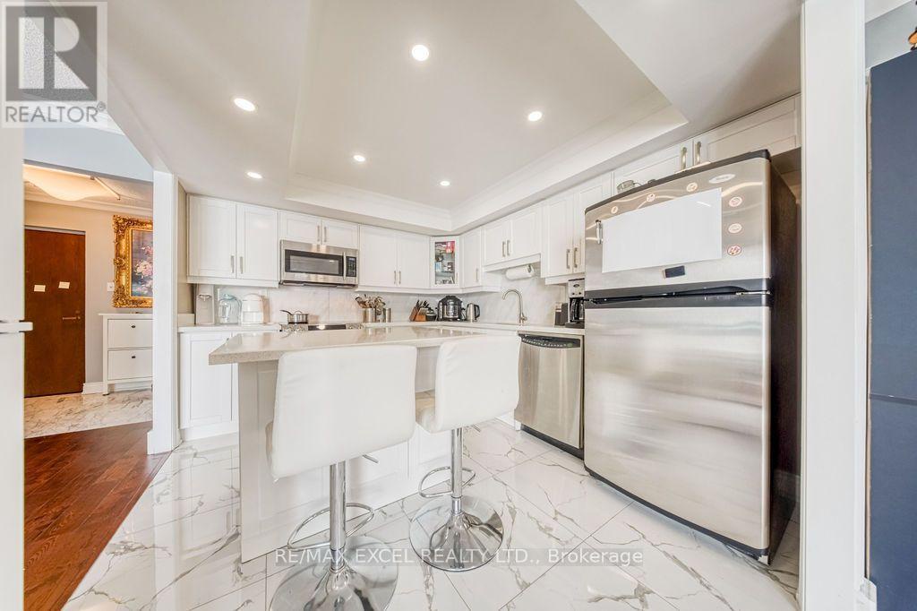 3403 - 65 Harbour Square, Toronto (waterfront Communities), Ontario