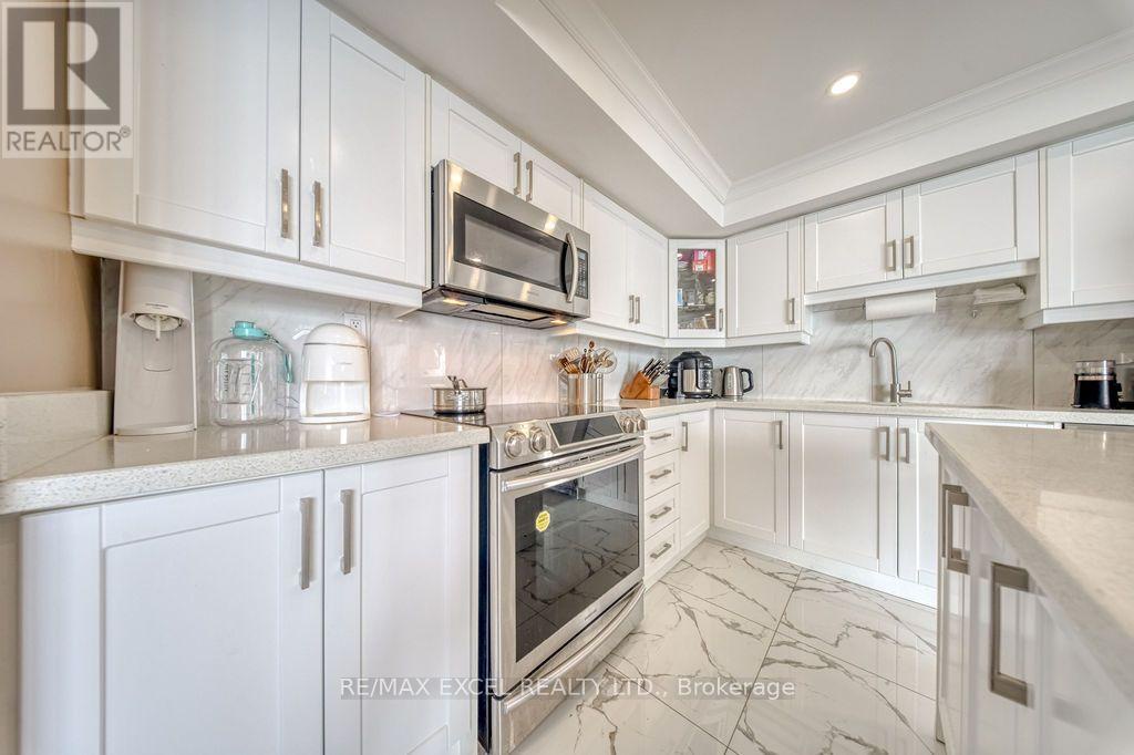 3403 - 65 Harbour Square, Toronto (waterfront Communities), Ontario