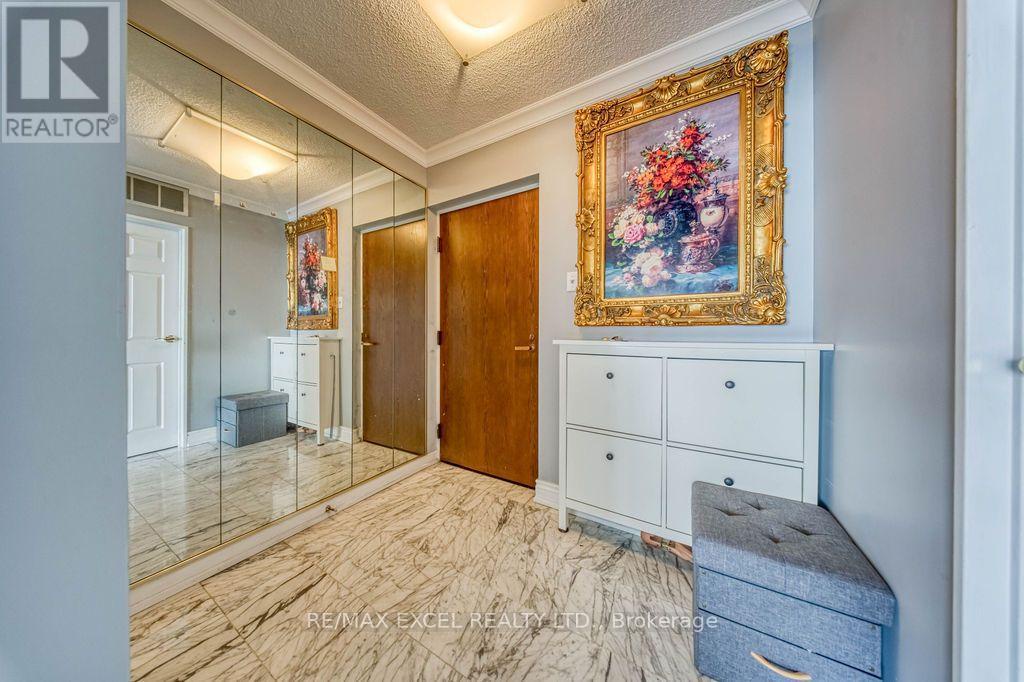 3403 - 65 Harbour Square, Toronto (waterfront Communities), Ontario