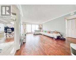 3403 - 65 HARBOUR SQUARE