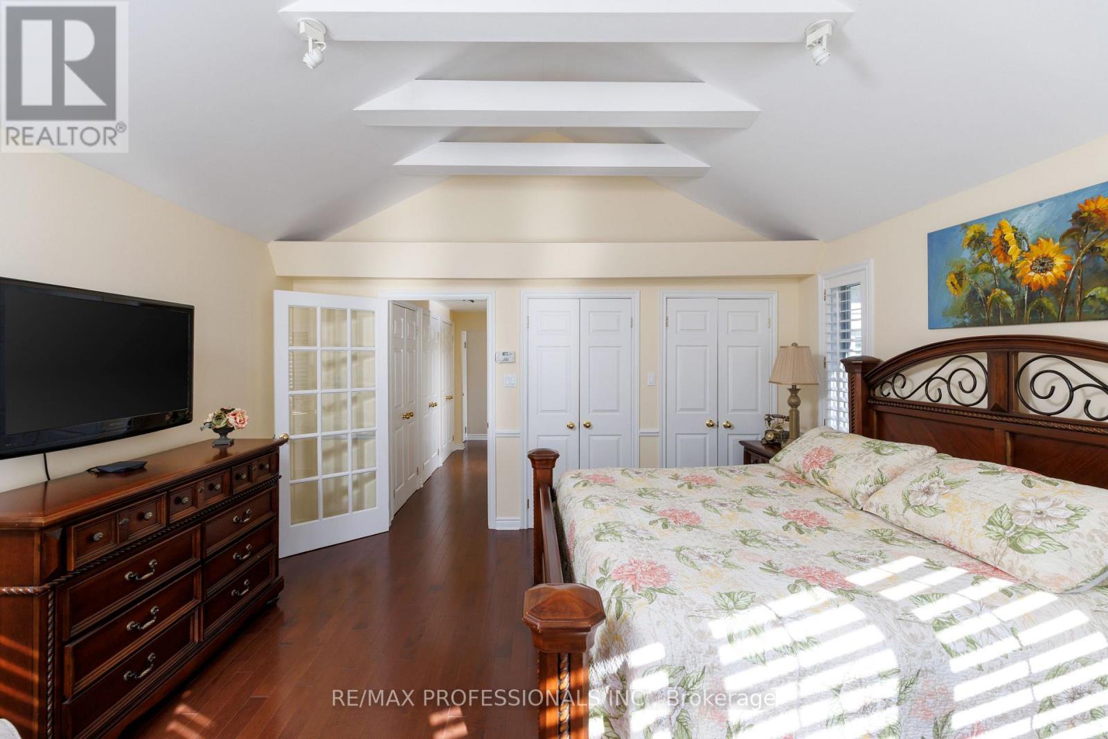 25 Colwood Road, Toronto (edenbridge-humber Valley), Ontario