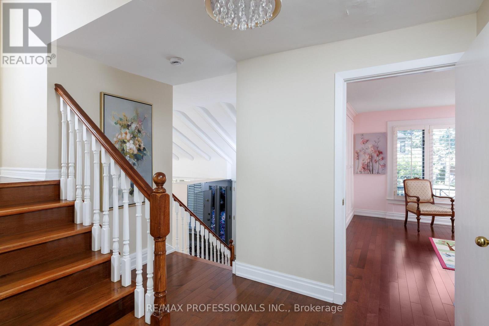 25 Colwood Road, Toronto (edenbridge-humber Valley), Ontario