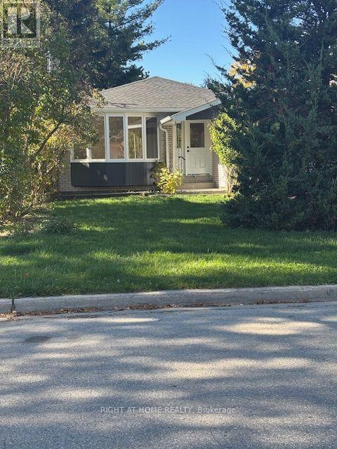 60 Allister Avenue N, Toronto (cliffcrest), Ontario
