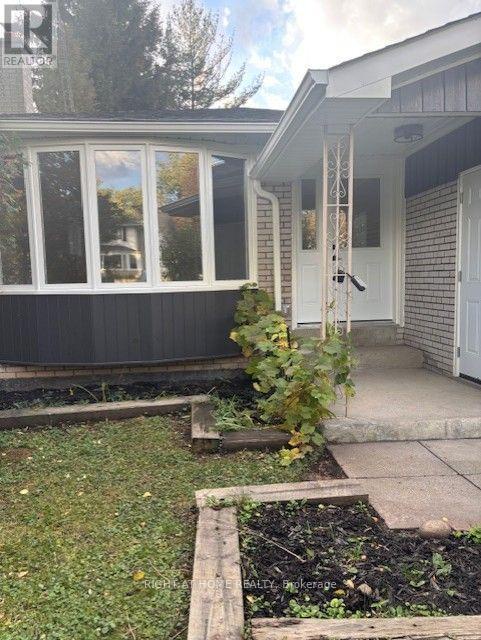 60 Allister Avenue N, Toronto (cliffcrest), Ontario