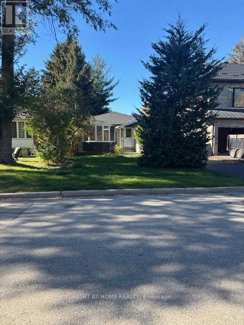 60 Allister Avenue N, Toronto (cliffcrest), Ontario