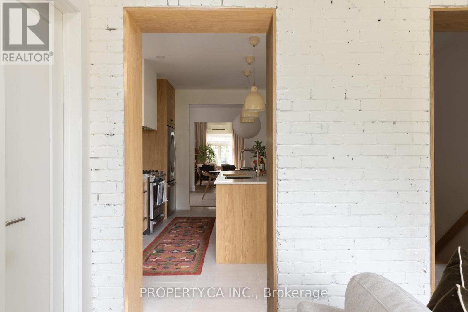 197 Roxton Road, Toronto (trinity-bellwoods), Ontario
