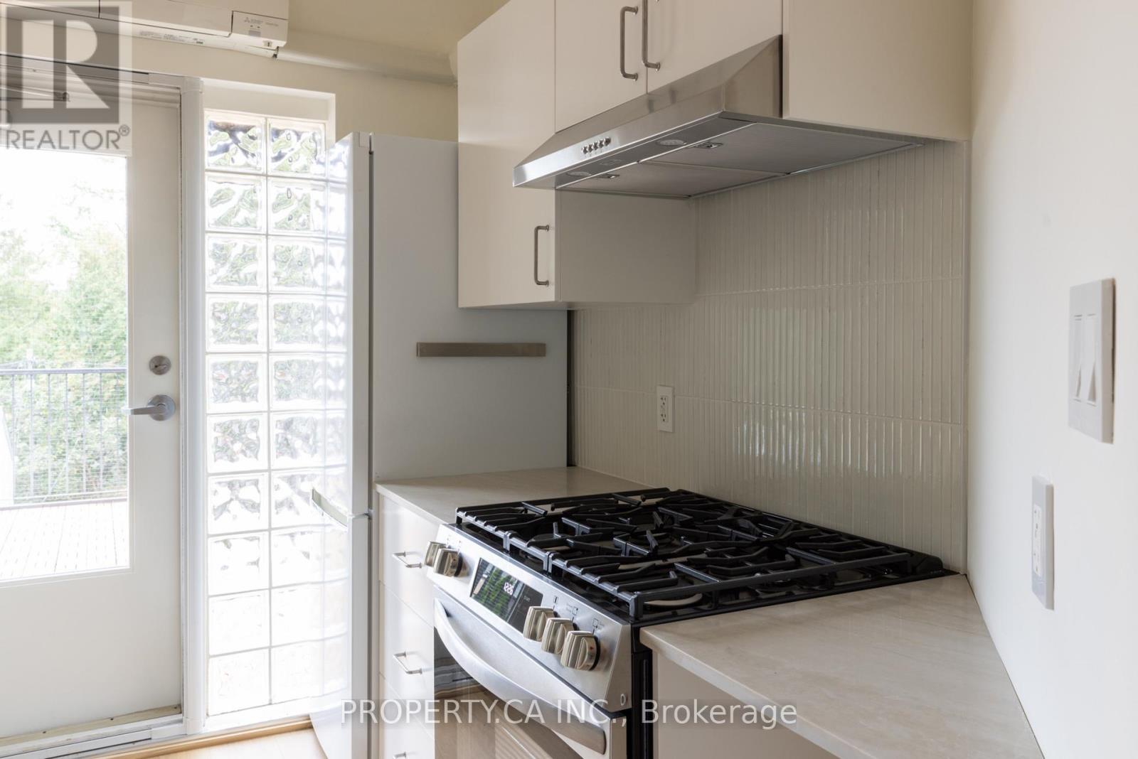 197 Roxton Road, Toronto (trinity-bellwoods), Ontario
