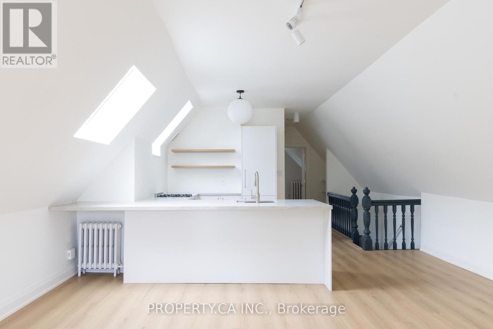 197 Roxton Road, Toronto (trinity-bellwoods), Ontario