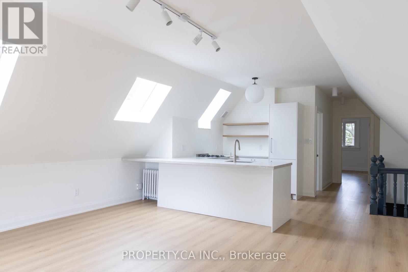 197 Roxton Road, Toronto (trinity-bellwoods), Ontario