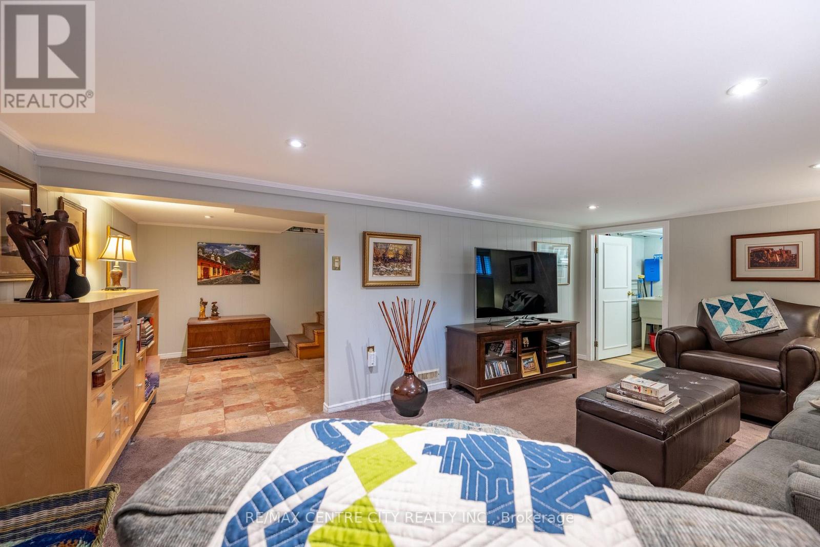 903 Maitland Street, London East (east B), Ontario