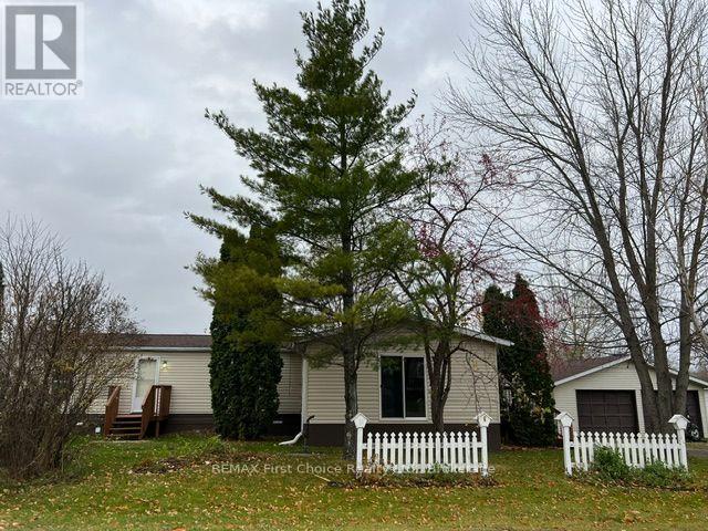 9 Charles Street, Emo, Ontario