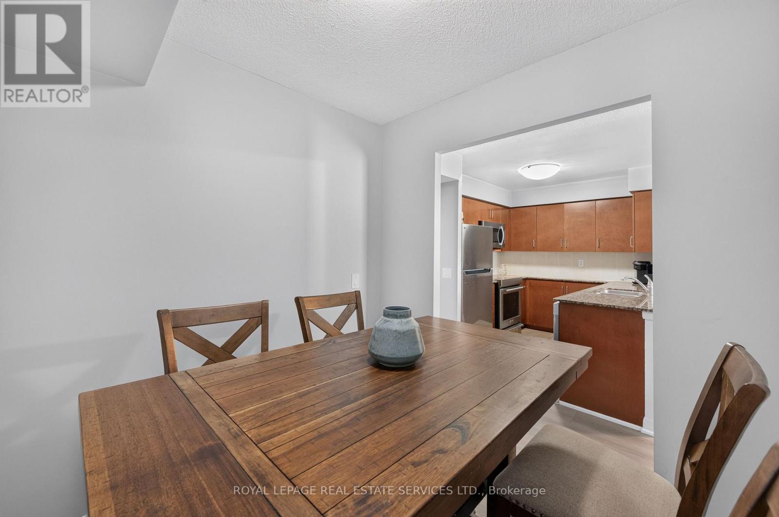 1401 - 235 Sherway Gardens Road, Toronto (islington-city Centre West), Ontario
