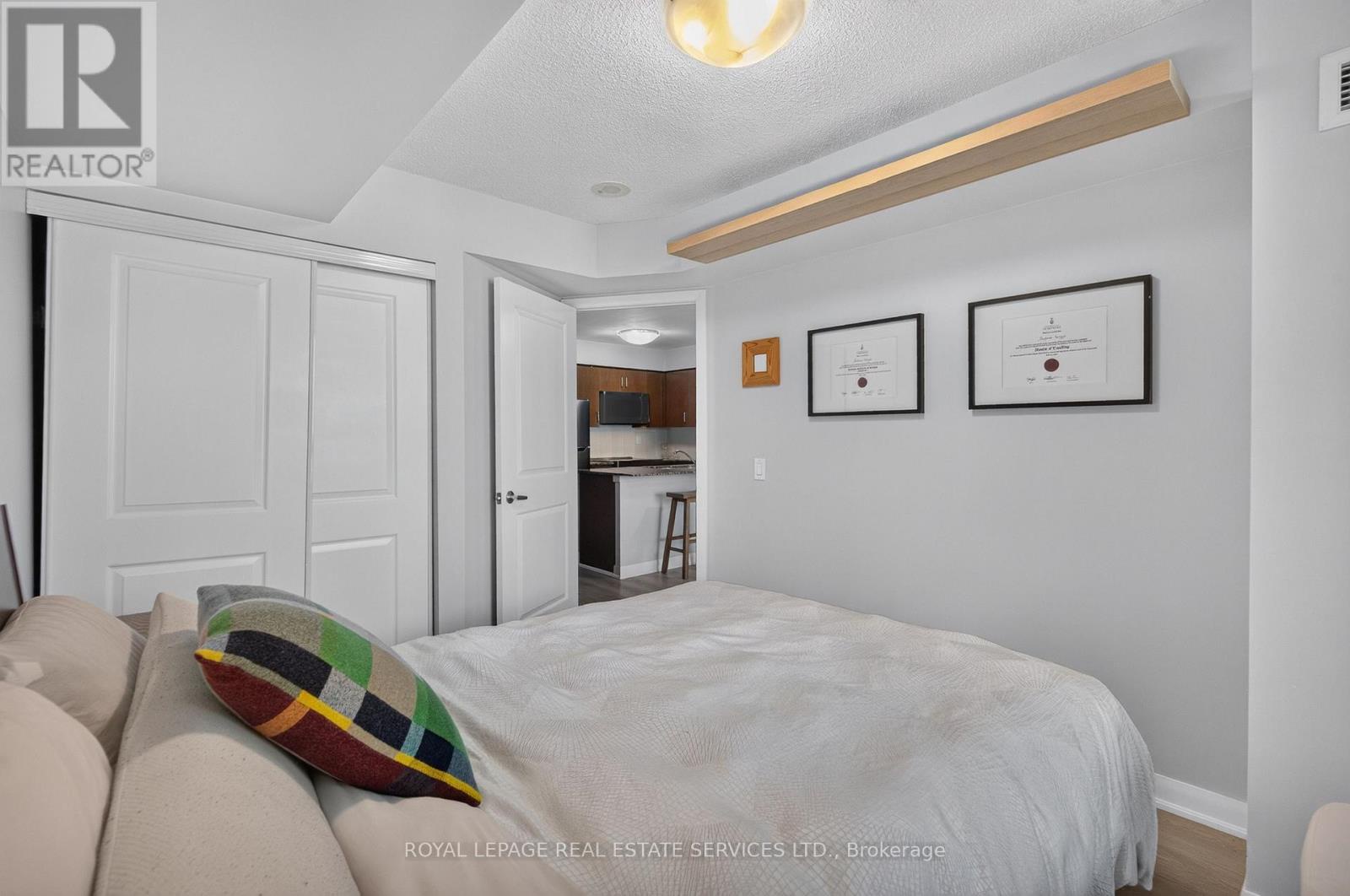 1401 - 235 Sherway Gardens Road, Toronto (islington-city Centre West), Ontario