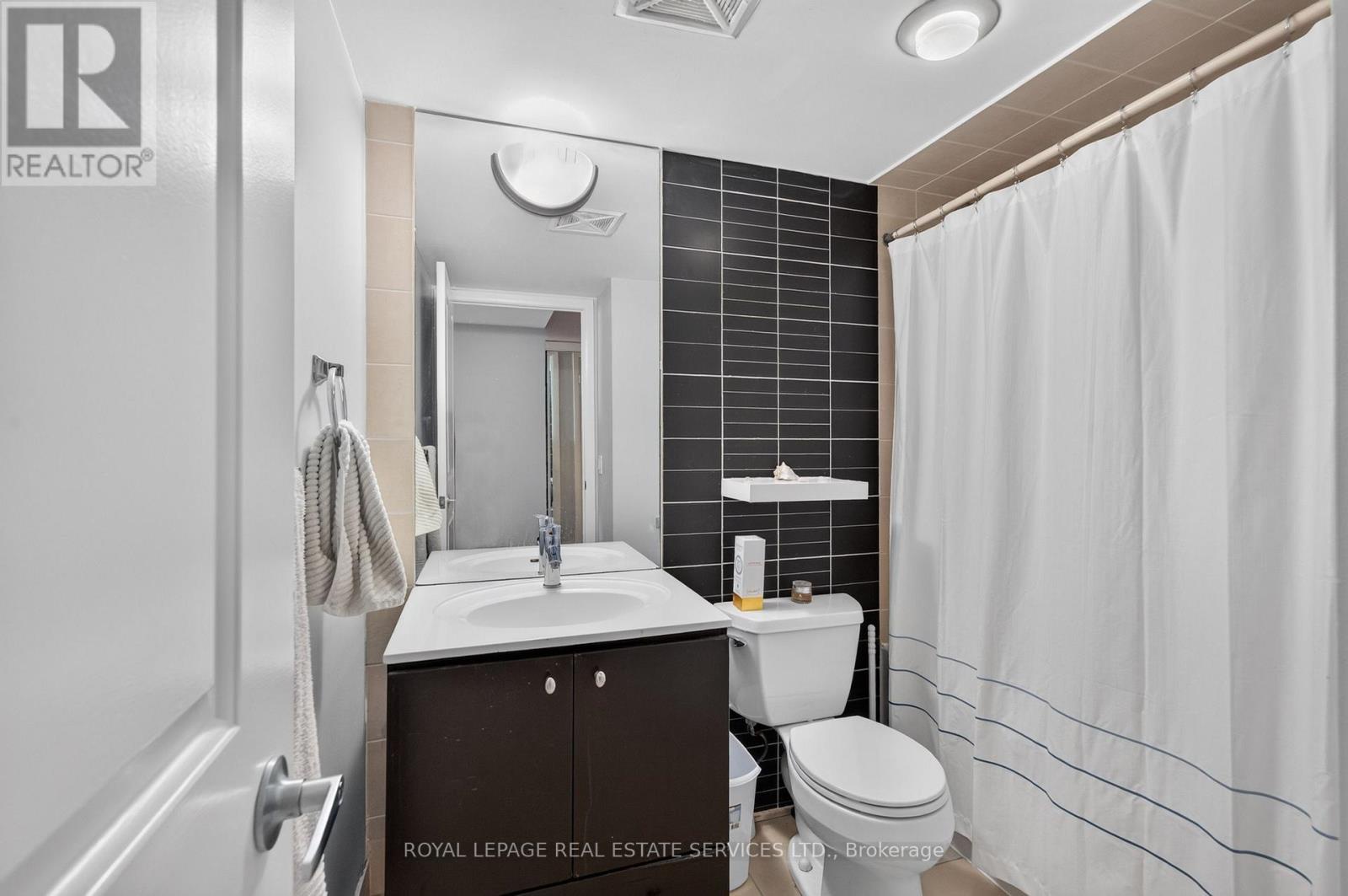 1401 - 235 Sherway Gardens Road, Toronto (islington-city Centre West), Ontario