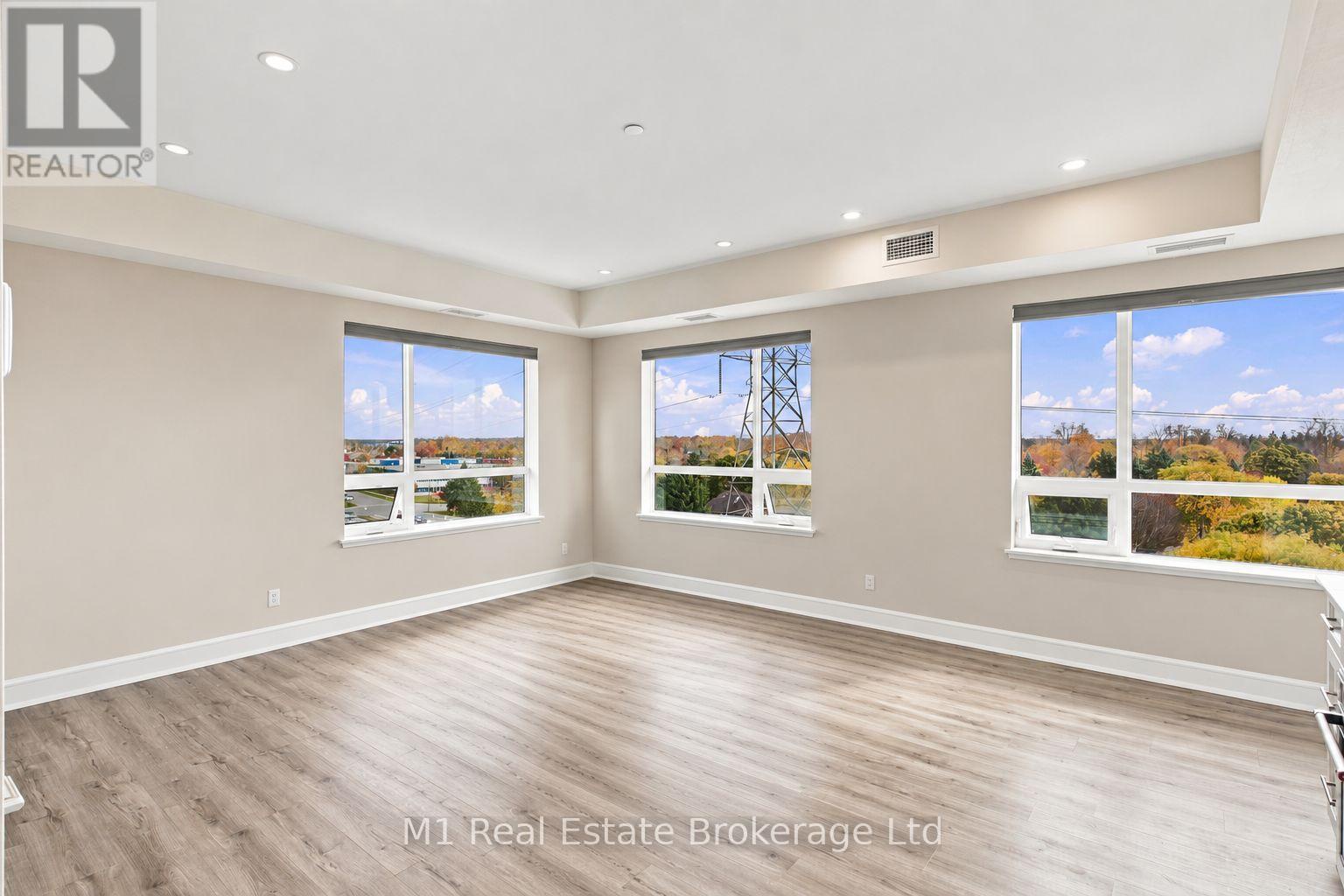 602 - 247 Northfield Drive E, Kitchener, Ontario
