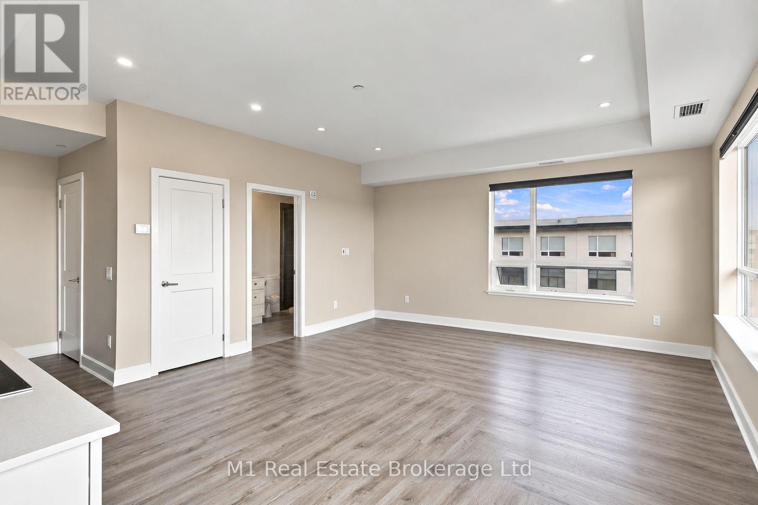 602 - 247 Northfield Drive E, Kitchener, Ontario