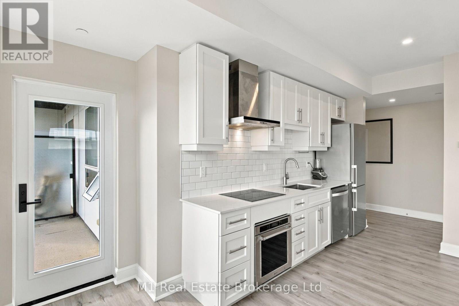 602 - 247 Northfield Drive E, Kitchener, Ontario