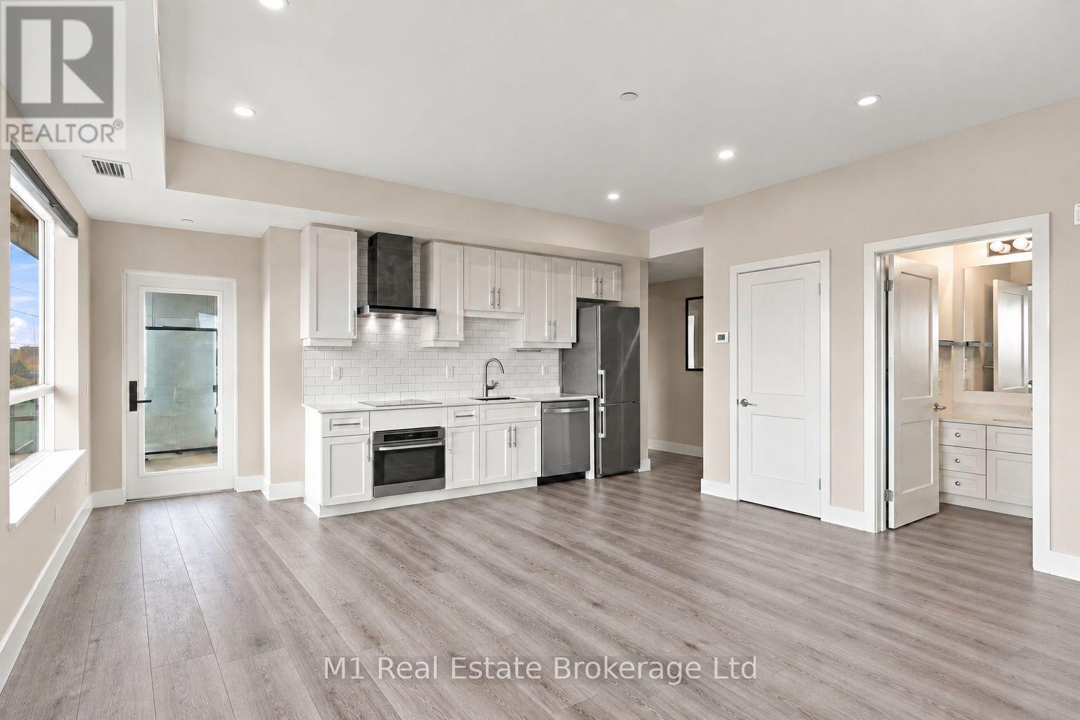 602 - 247 Northfield Drive E, Kitchener, Ontario