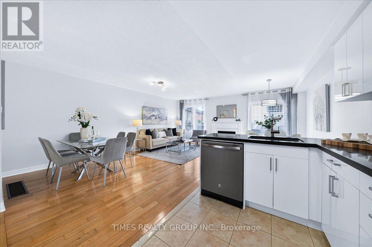 224 Westway Crescent, Vaughan (concord), Ontario