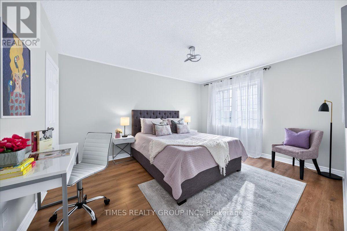 224 Westway Crescent, Vaughan (concord), Ontario