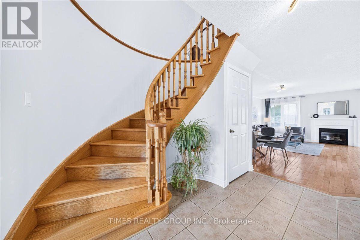 224 Westway Crescent, Vaughan (concord), Ontario