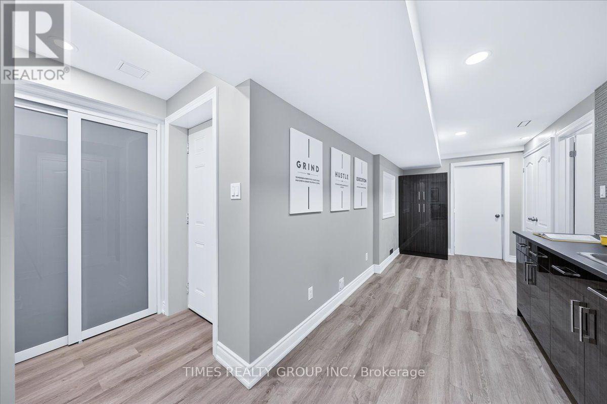 224 Westway Crescent, Vaughan (concord), Ontario