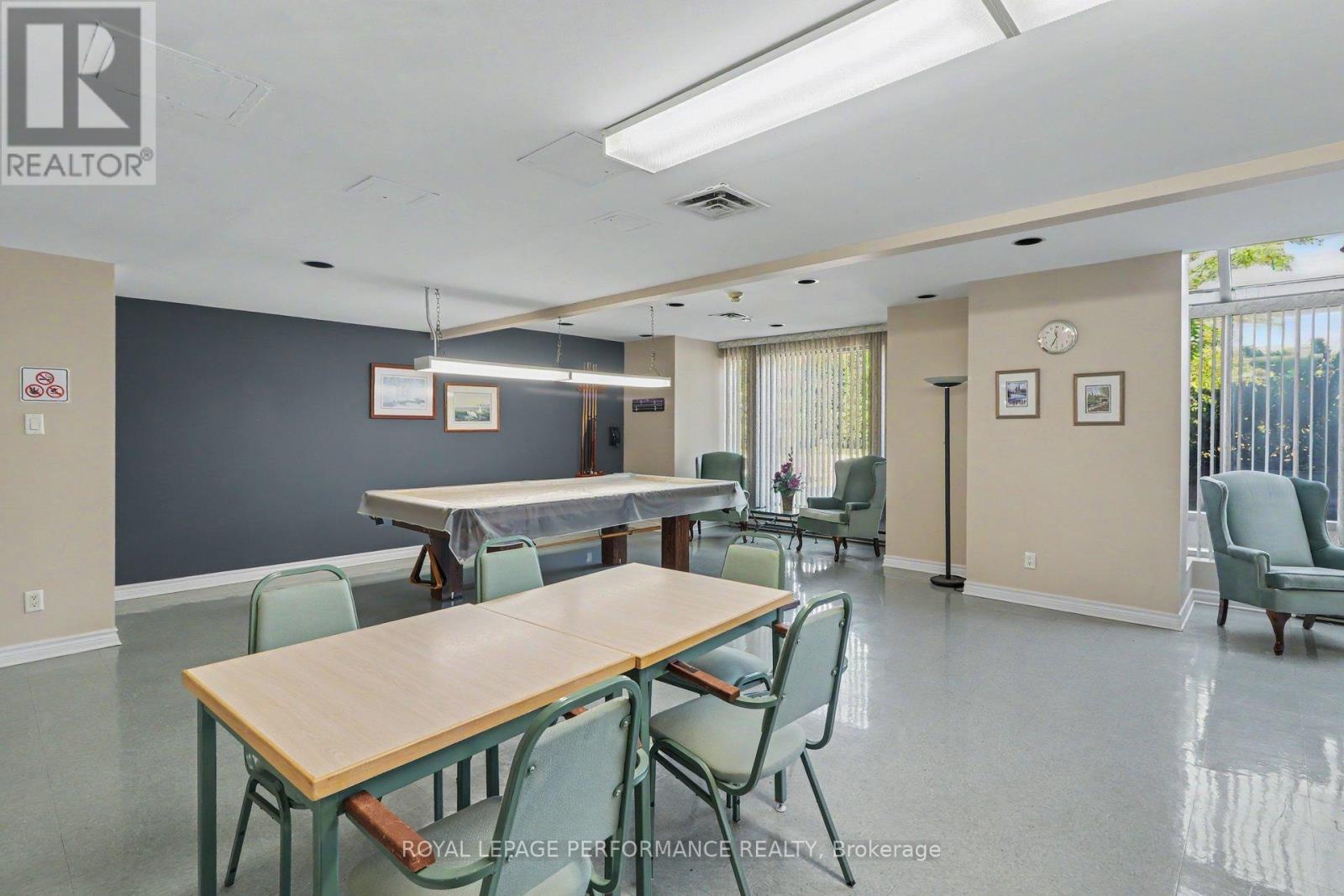 304 - 340 Centrum Boulevard, Ottawa, Ontario