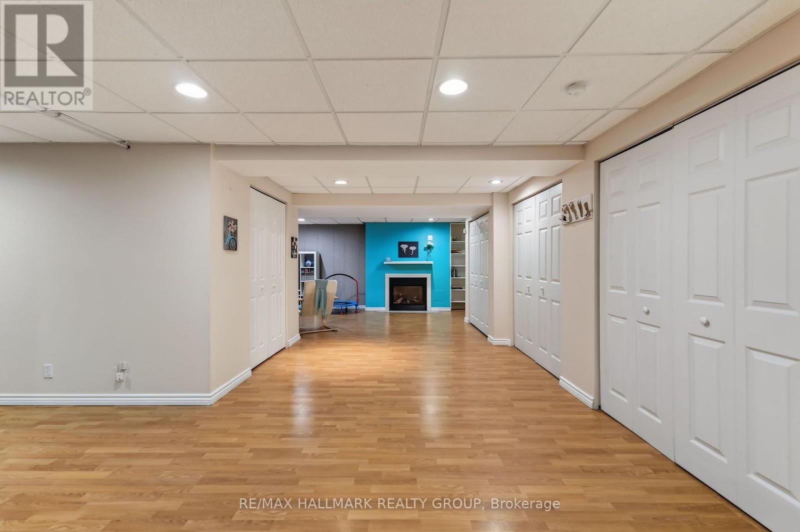 23 North Harrow Drive, Ottawa, Ontario