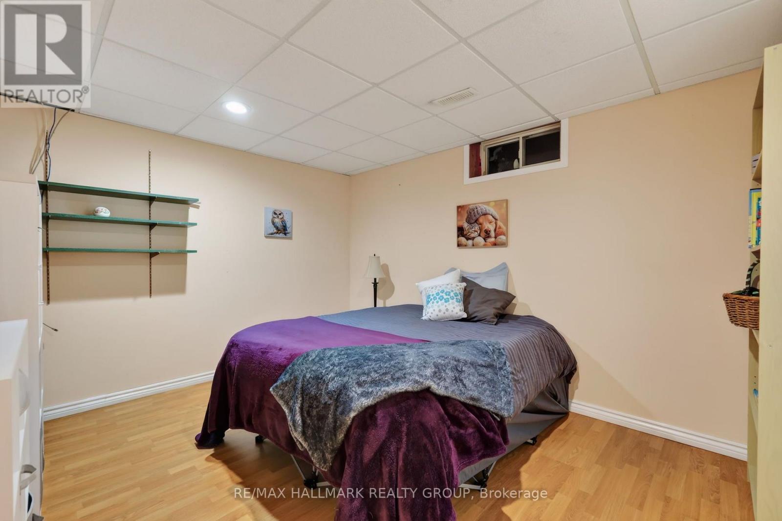 23 North Harrow Drive, Ottawa, Ontario