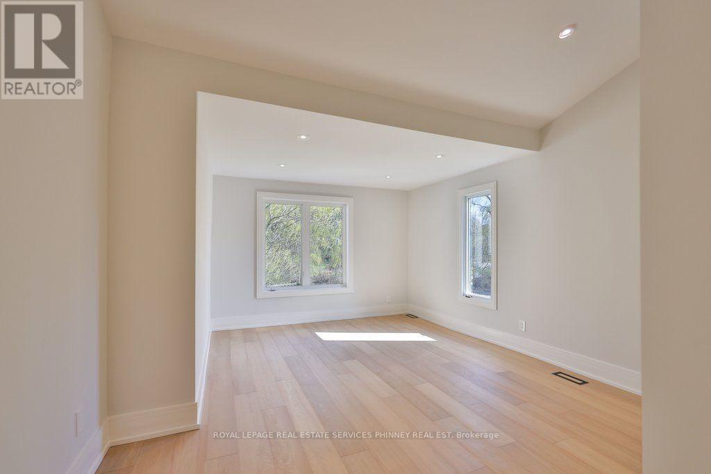 1340 Contour Drive, Mississauga (clarkson), Ontario