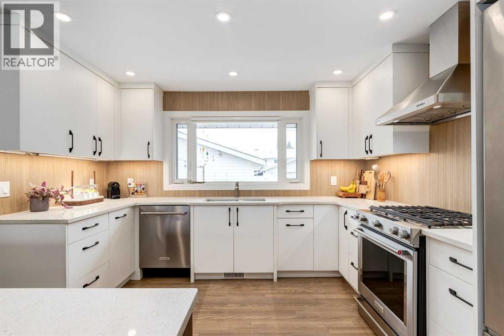 10815 Maplecreek Drive Se, Calgary, Alberta
