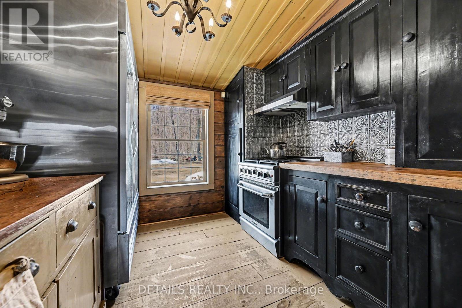 509 Iron Mine Road S, Lanark Highlands, Ontario