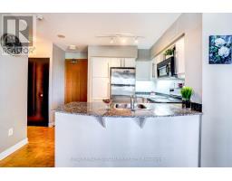 805 - 33 SHEPPARD AVENUE E