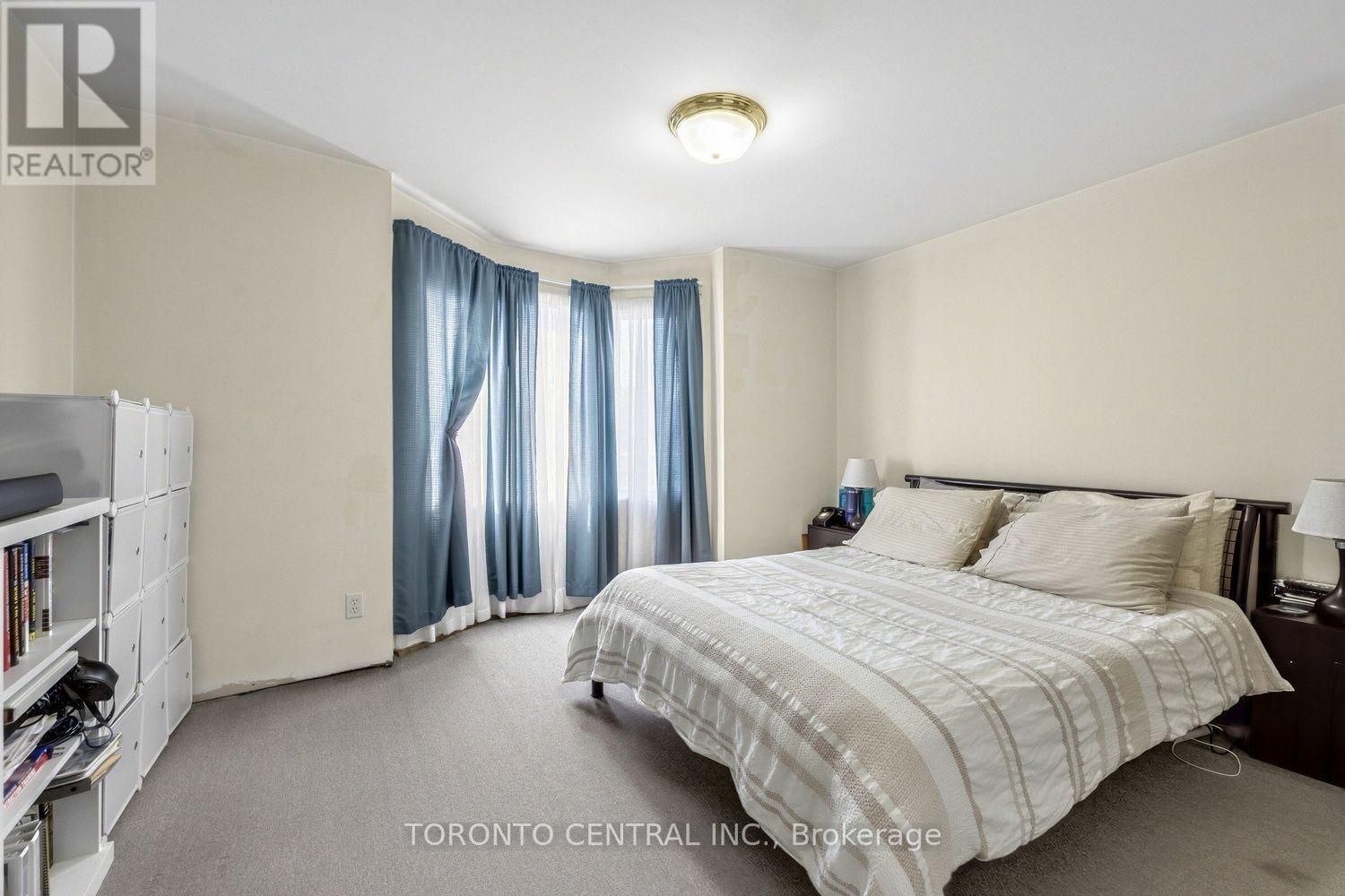 21 Chester Avenue, Toronto (playter Estates-danforth), Ontario