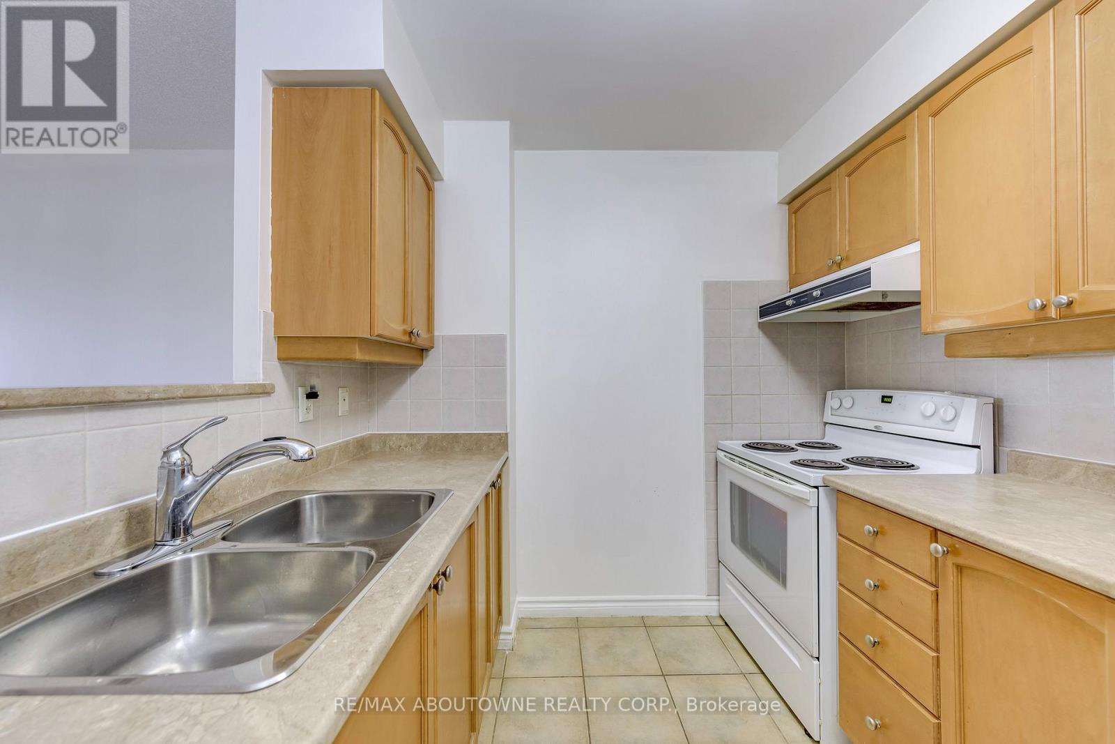 602 - 710 Humberwood Boulevard, Toronto (west Humber-clairville), Ontario