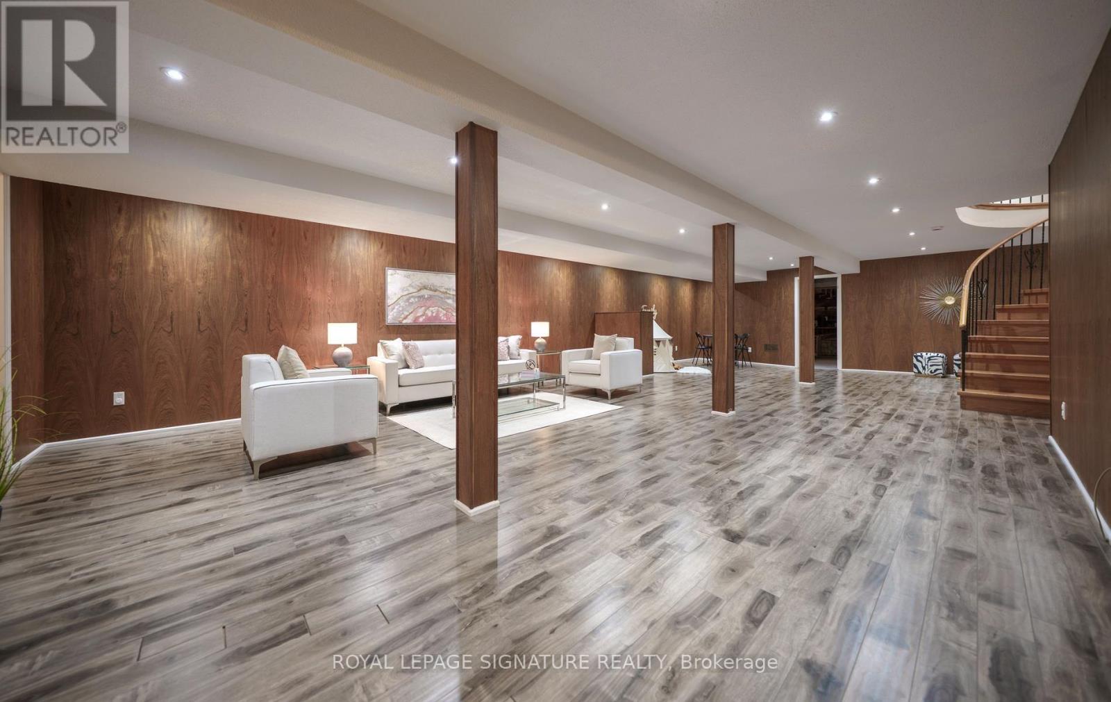 46 Caravan Drive, Toronto (banbury-don Mills), Ontario