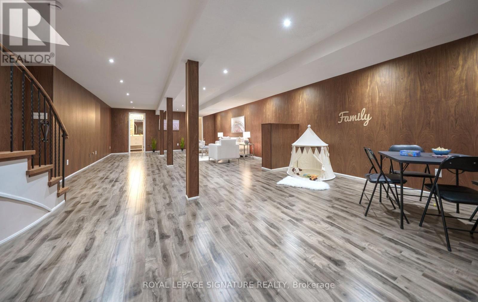 46 Caravan Drive, Toronto (banbury-don Mills), Ontario
