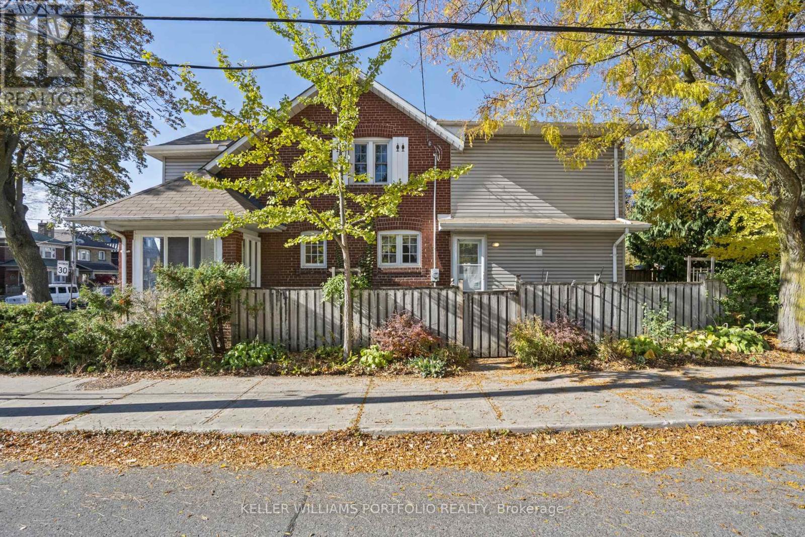 118 Wanless Avenue, Toronto (lawrence Park North), Ontario